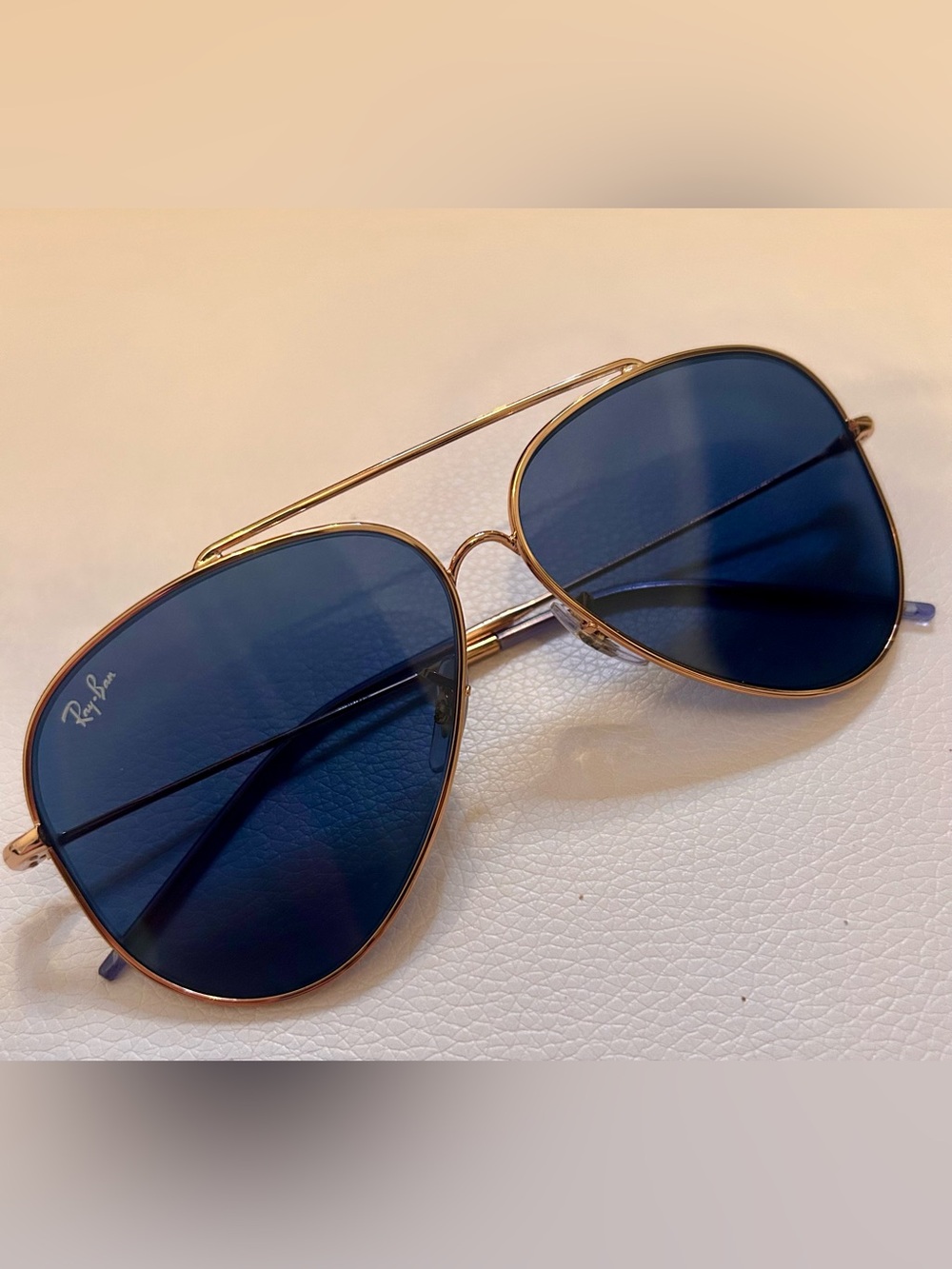 Ray-Ban Reverse Aviator - Picture 2 of 7